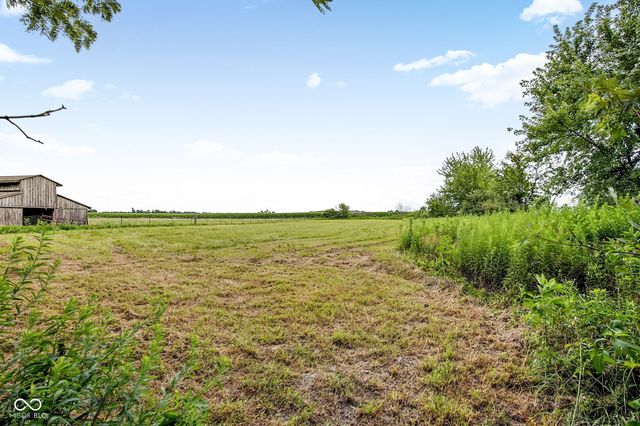 9771 N County Road 200 E, Pittsboro, IN 46167