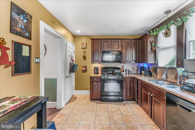 4129 GARRETT RD, Drexel Hill, PA 19026