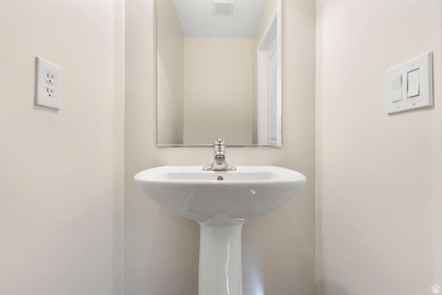 157 ARLINGTON WAY, North Ogden, UT 84414