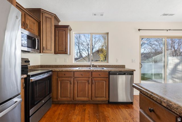 157 ARLINGTON WAY, North Ogden, UT 84414