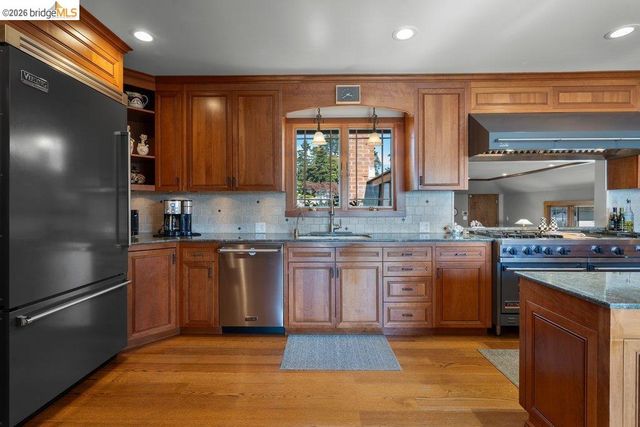 8765 Terrace Drive, El Cerrito, CA 94530