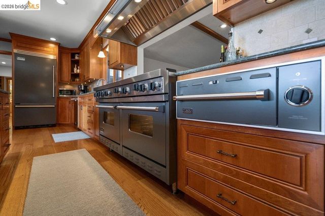 8765 Terrace Drive, El Cerrito, CA 94530