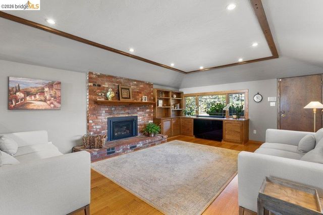 8765 Terrace Drive, El Cerrito, CA 94530