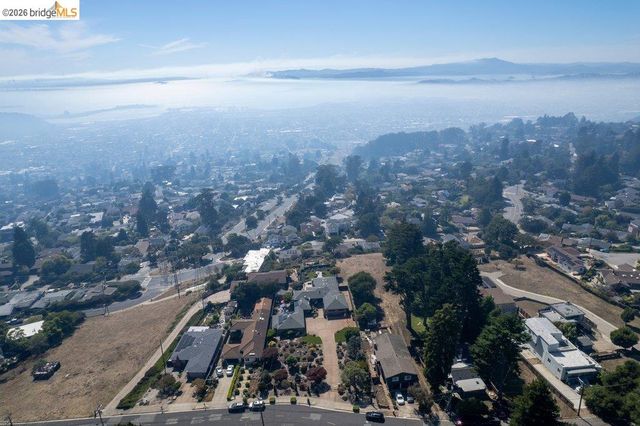 8765 Terrace Drive, El Cerrito, CA 94530