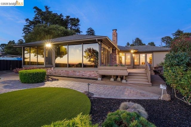 8765 Terrace Drive, El Cerrito, CA 94530