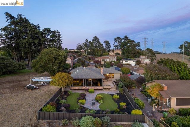 8765 Terrace Drive, El Cerrito, CA 94530