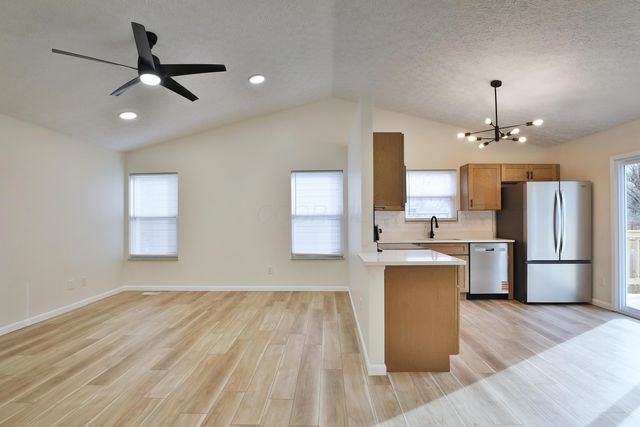 989 Lavender Lane, Columbus, OH 43207