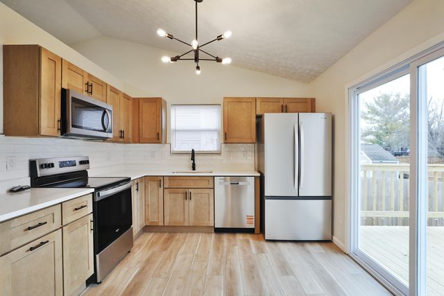 989 Lavender Lane, Columbus, OH 43207