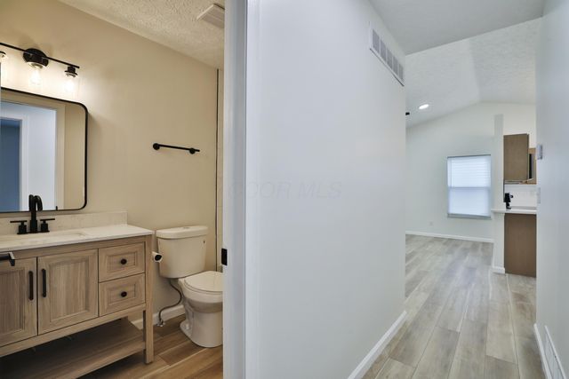 989 Lavender Lane, Columbus, OH 43207