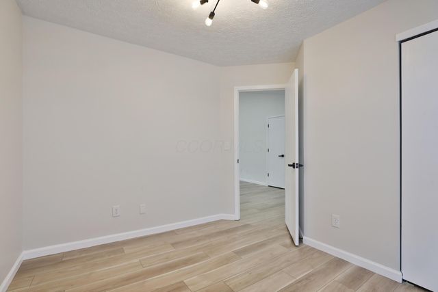 989 Lavender Lane, Columbus, OH 43207