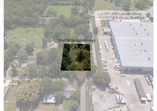 1309 S 4th Street, Bonham, TX 75418