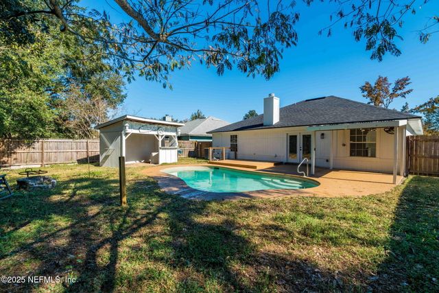 1942 CALUSA Trail, Middleburg, FL 32068