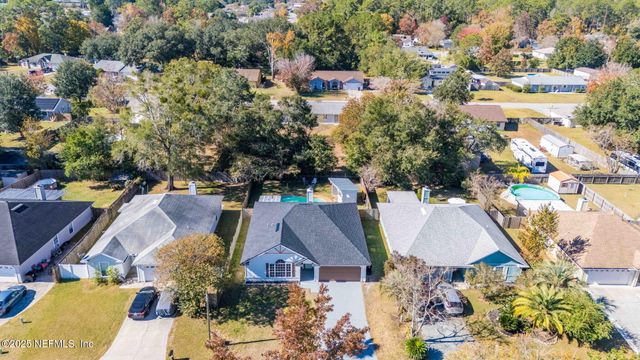 1942 CALUSA Trail, Middleburg, FL 32068