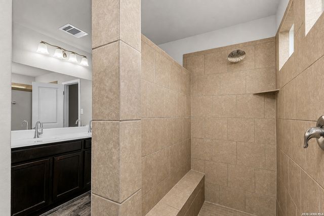 1772 HEATHER GLEN DR, New Braunfels, TX 78130