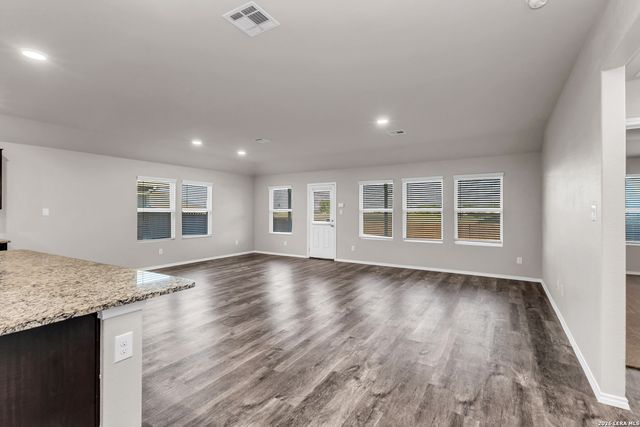 1772 HEATHER GLEN DR, New Braunfels, TX 78130