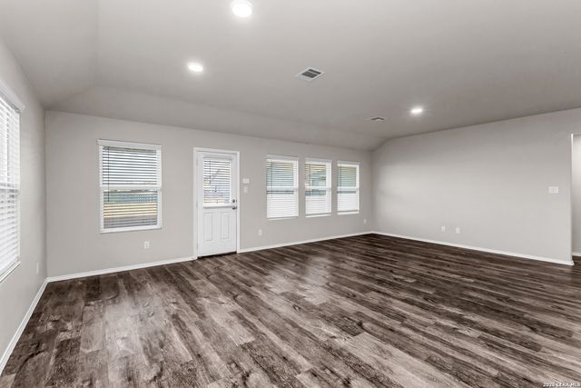 1772 HEATHER GLEN DR, New Braunfels, TX 78130