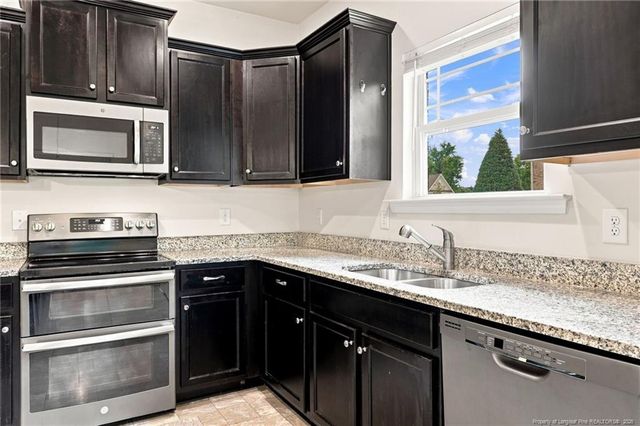 305 Planters Lane, Coats, NC 27521