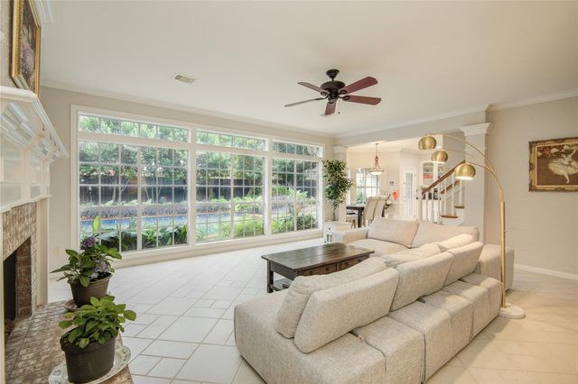 3902 Lyndhurst Place, Sugar Land, TX 77479