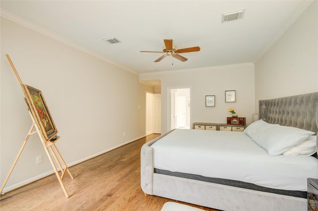 3902 Lyndhurst Place, Sugar Land, TX 77479