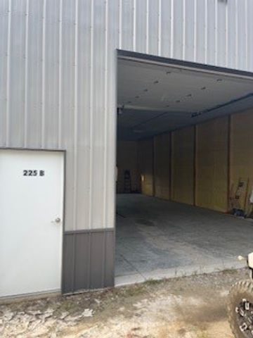 225 Woodland Road B, Montezuma, IA 50171