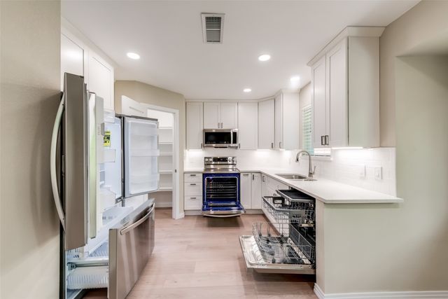 6205 Shirley, North Richland Hills, TX 76180