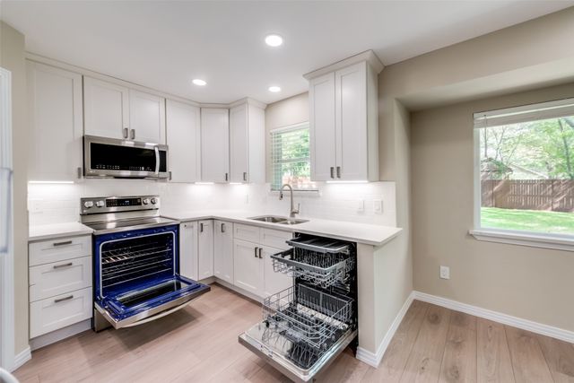 6205 Shirley, North Richland Hills, TX 76180