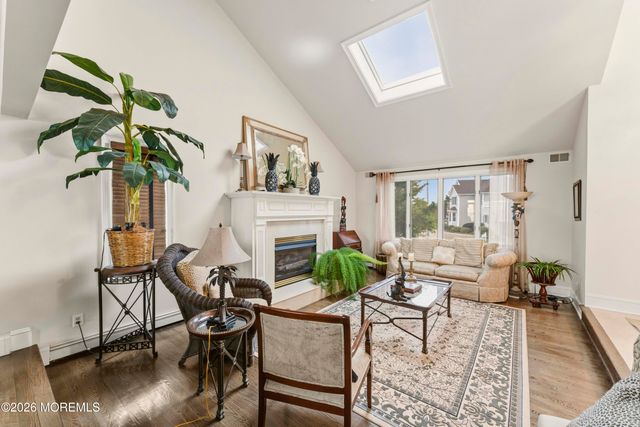 3287 Long Point Drive, Toms River, NJ 08753