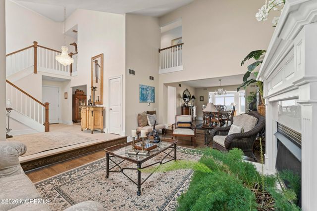 3287 Long Point Drive, Toms River, NJ 08753