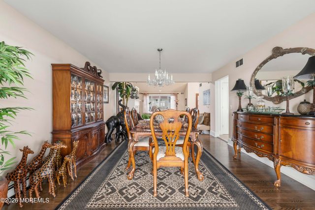 3287 Long Point Drive, Toms River, NJ 08753