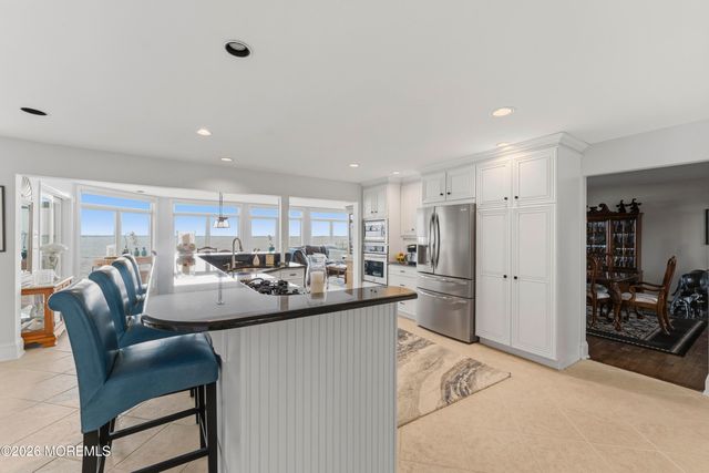 3287 Long Point Drive, Toms River, NJ 08753