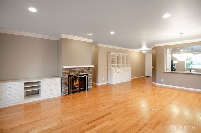 4963 Bend Drive NE, Lacey, WA 98516