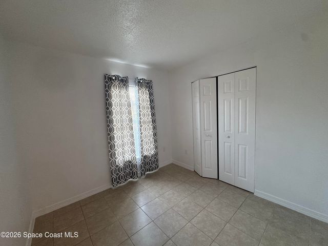 491 Alameda Avenue SE, Palm Bay, FL 32909