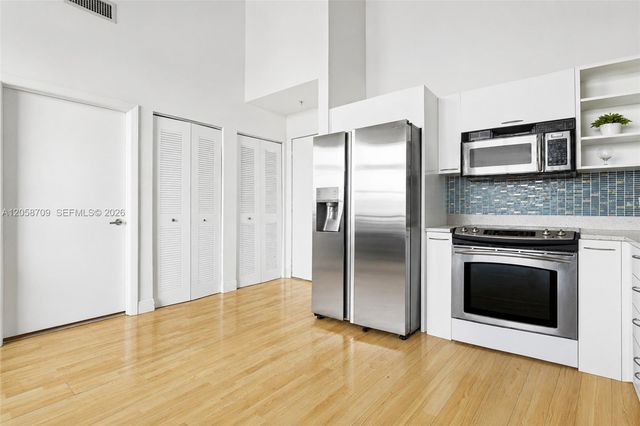 133 NE 2nd Ave 3617, Miami, FL 33132