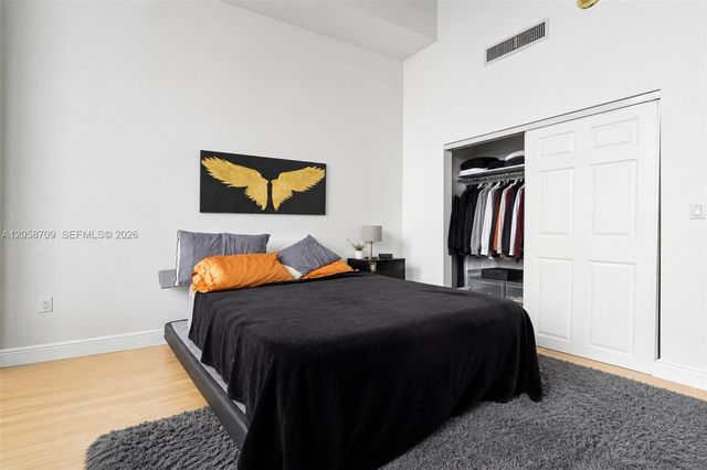133 NE 2nd Ave 3617, Miami, FL 33132