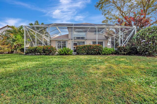 13637 Paisley Drive, Delray Beach, FL 33446