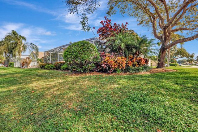 13637 Paisley Drive, Delray Beach, FL 33446