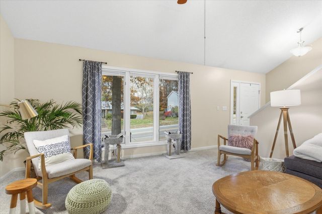 4301 FORUM BLVD, Columbia, MO 65203