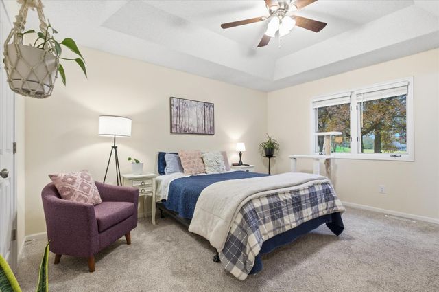 4301 FORUM BLVD, Columbia, MO 65203