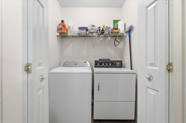 4301 FORUM BLVD, Columbia, MO 65203