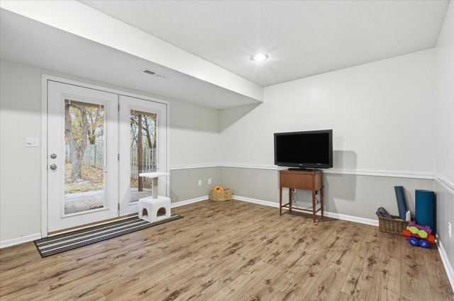 4301 FORUM BLVD, Columbia, MO 65203