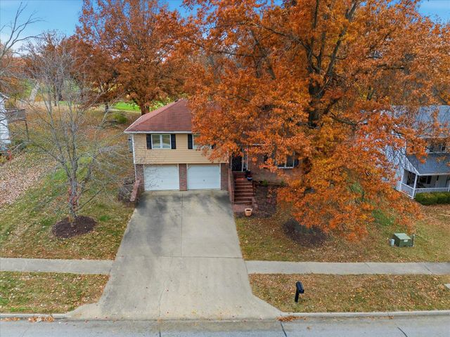 4301 FORUM BLVD, Columbia, MO 65203