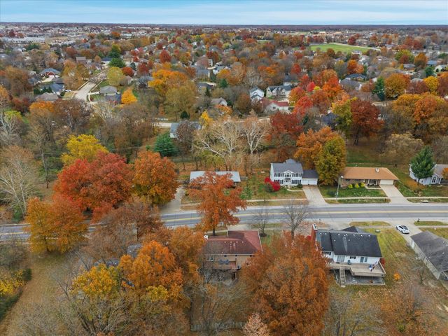 4301 FORUM BLVD, Columbia, MO 65203