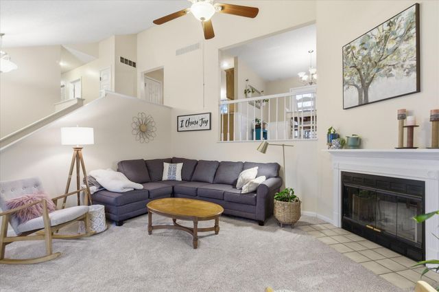 4301 FORUM BLVD, Columbia, MO 65203