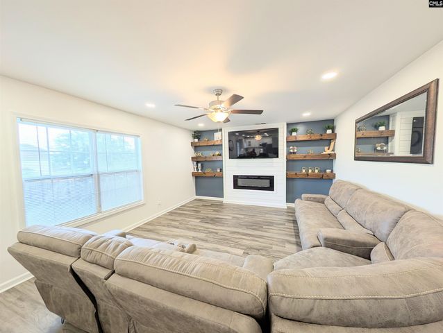 548 Rusting Oak Drive, Columbia, SC 29209