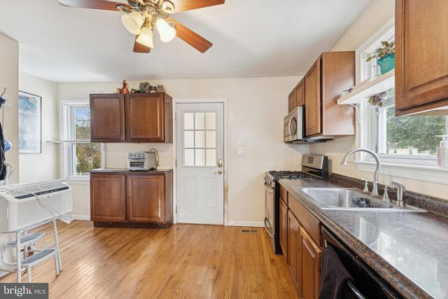 8411 BRADY AVE, Bowie, MD 20720