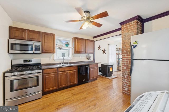 8411 BRADY AVE, Bowie, MD 20720