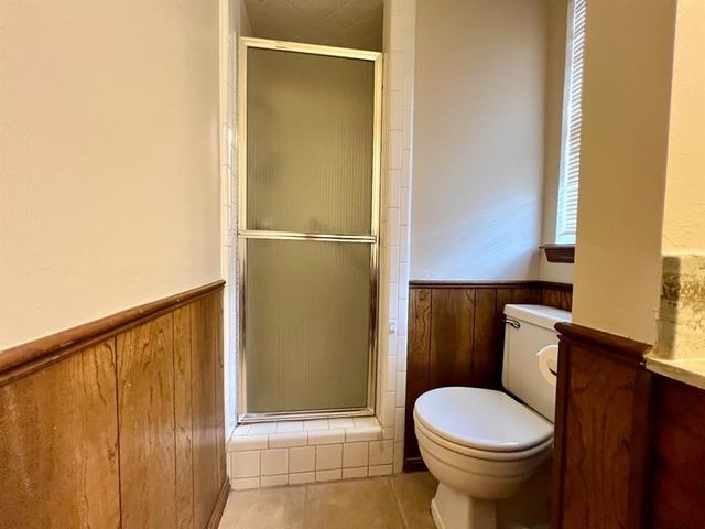 1329 NE 20th Place, Moore, OK 73160