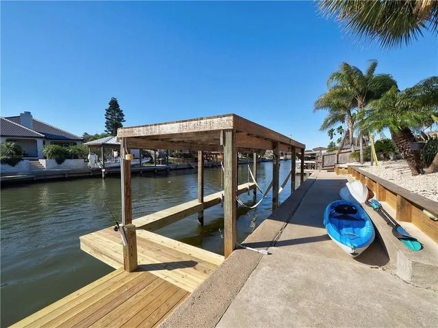 14153 Atascadera Ave, Corpus Christi, TX 78418