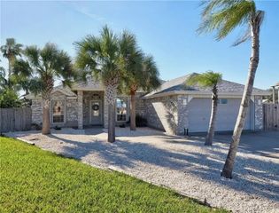 14153 Atascadera Ave, Corpus Christi, TX 78418