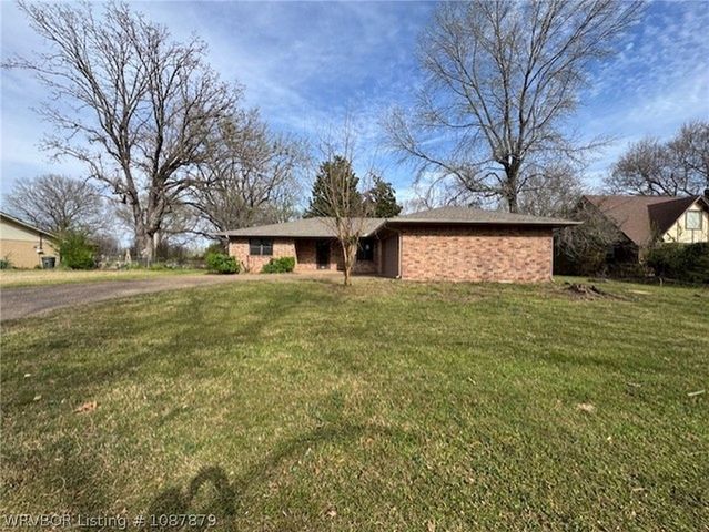 508 S Mcgee Drive, Sallisaw, OK 74955